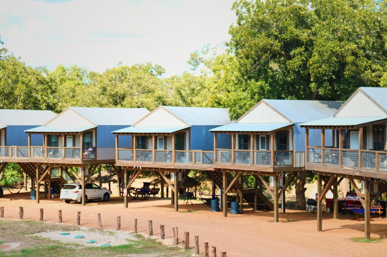 Son'S Rio Cibolo Birdhouse Cabin #10 Romantic Water Front Cabins Surrounded By Nature! Marion Esterno foto