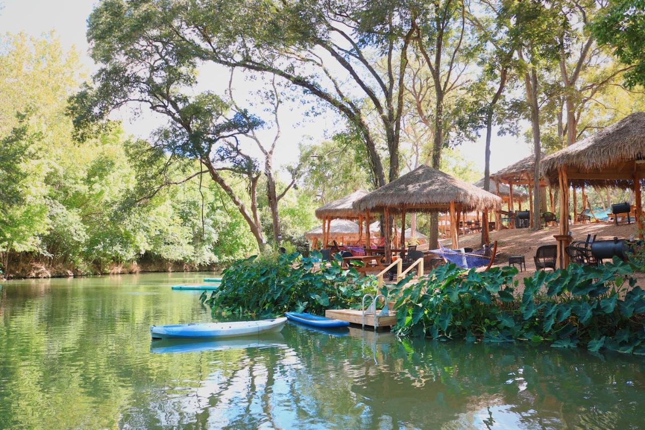 Son'S Rio Cibolo Birdhouse Cabin #10 Romantic Water Front Cabins Surrounded By Nature! Marion Esterno foto