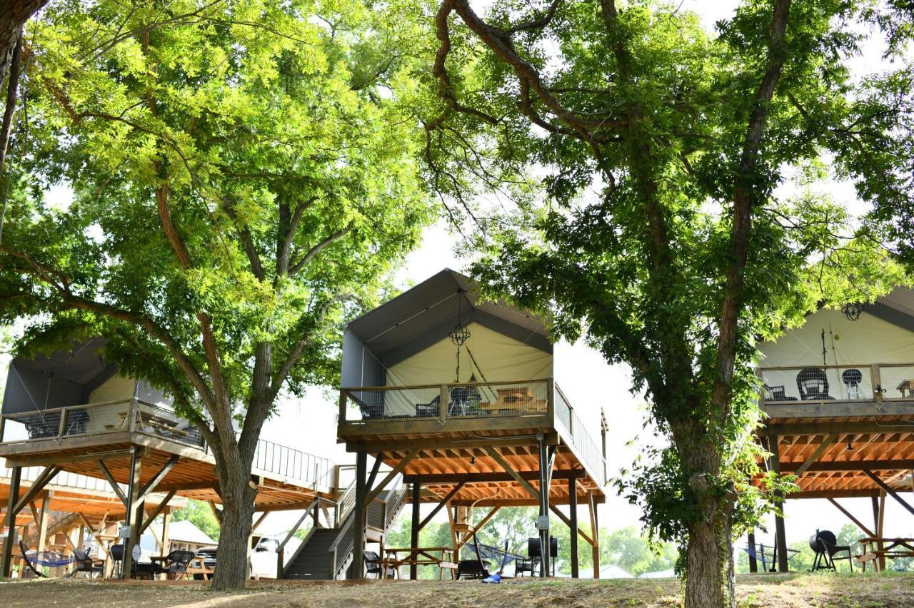 Son'S Rio Cibolo Birdhouse Cabin #10 Romantic Water Front Cabins Surrounded By Nature! Marion Esterno foto